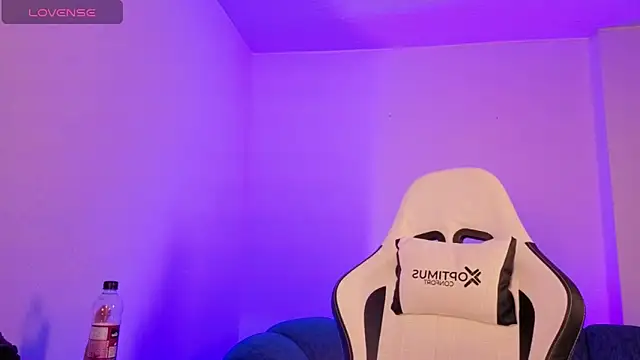 Bafomet_'s cam snapshot