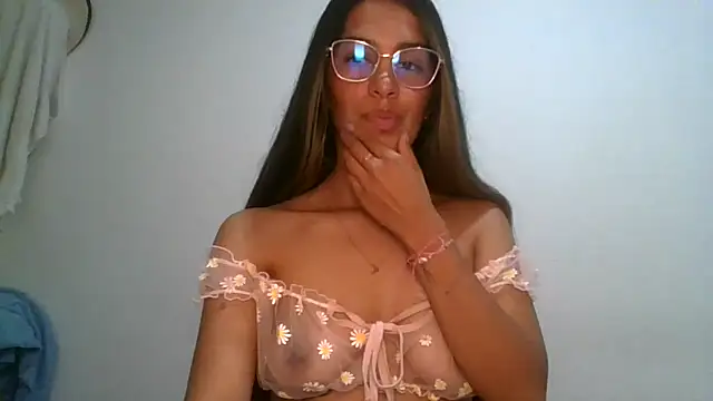 Juanabrunette7's cam snapshot