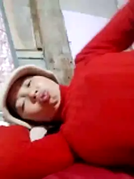 TRIEUTRIEU20's cam snapshot