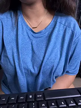 Ritu-Babe live sex cam