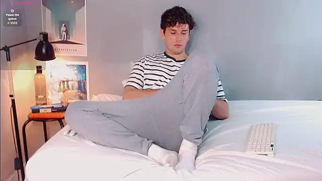 Elio555 live sex cam