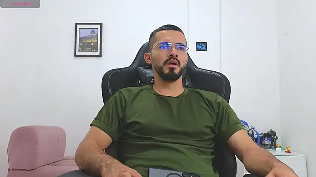 Massimoo_07 live sex cam