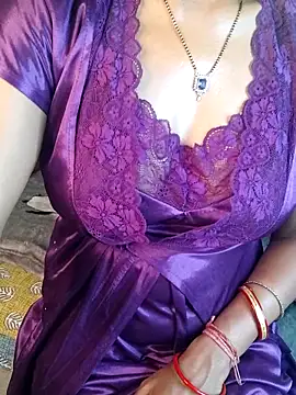 Ur_Lishaa live sex cam