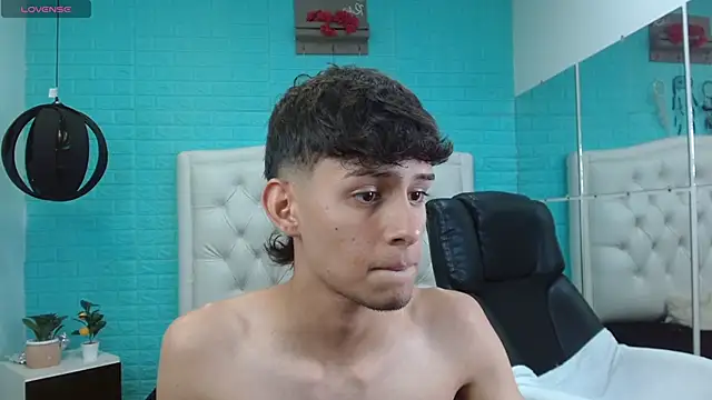 DraxBlade09 live sex cam