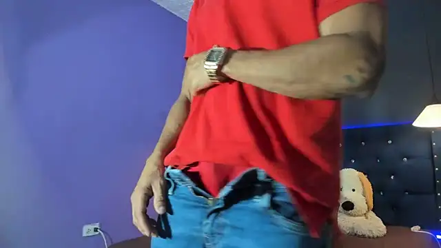 Salomon_koude live sex cam