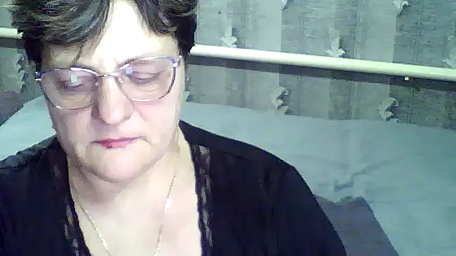 ElzaJewel's cam snapshot