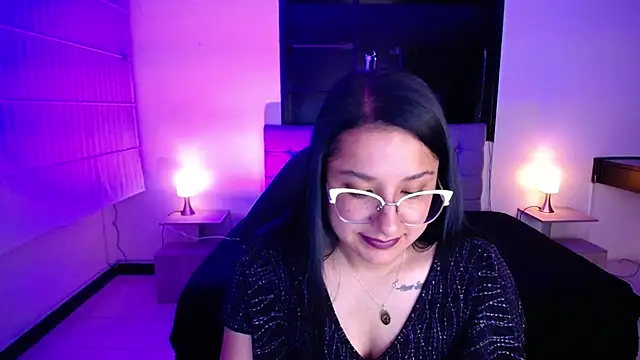 _sophiie_1's cam snapshot