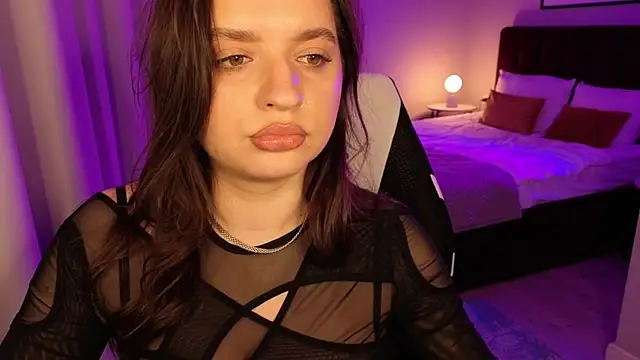 kirastorm_'s cam snapshot