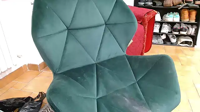 Viola43 live sex cam