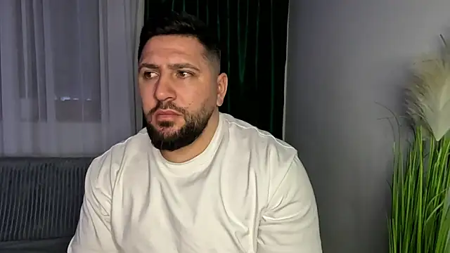 Gold_Alpha_Boy's cam snapshot