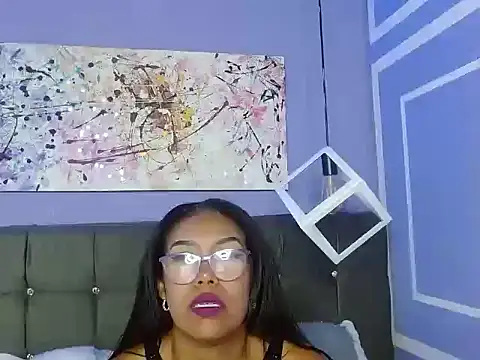 osyrismartina's cam snapshot