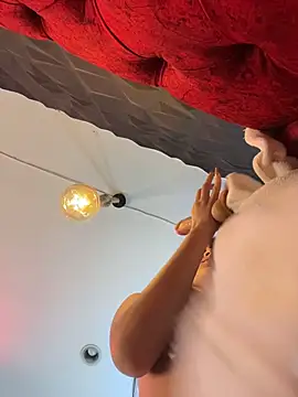 Juanita-Diaz live sex cam