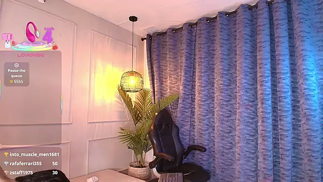 luandy's cam snapshot