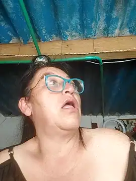 clarita_01's cam snapshot