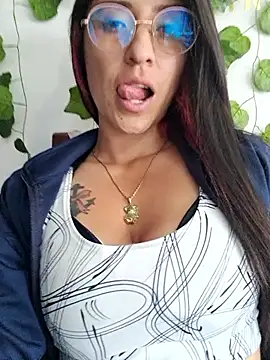 VALERY-03_ live sex cam