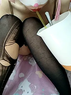 Binnky's cam snapshot