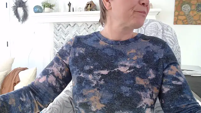 AuroraWillows's cam snapshot