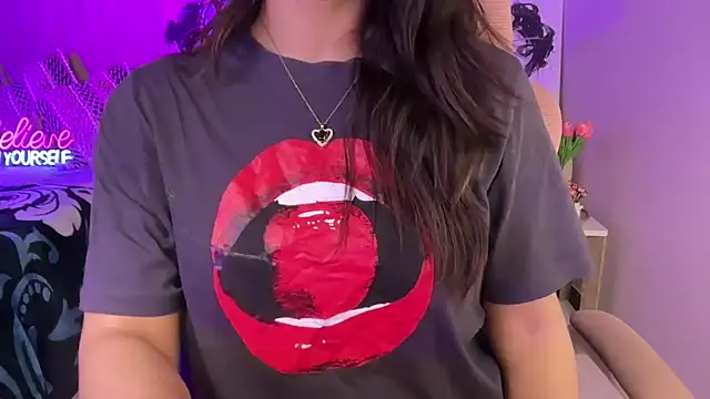 Laila_on_Fire live sex cam