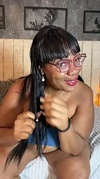 AranzalatinBlaks1's cam snapshot