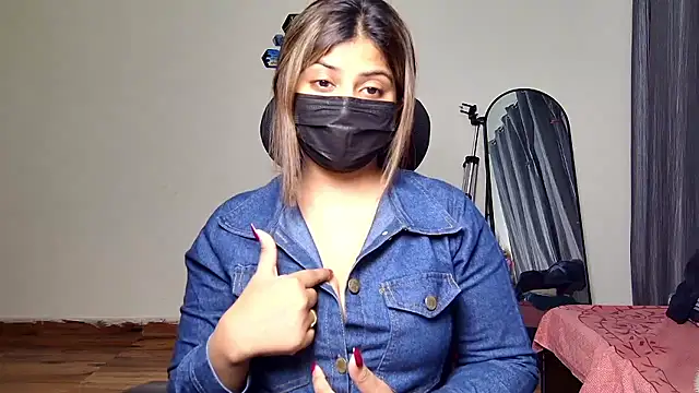 Hot-Shivangi's cam snapshot