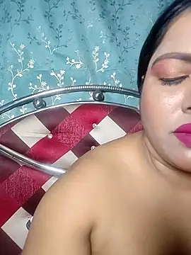 hornypriya696's cam snapshot