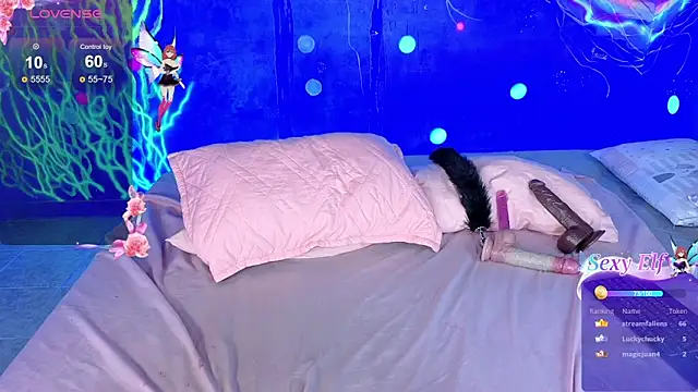 lucie_petite's cam snapshot