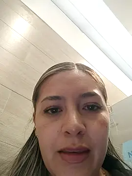 alana_69's cam snapshot