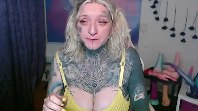 SLOPPYTITSS's cam snapshot