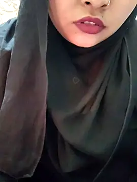 Indian-Nazia's cam snapshot