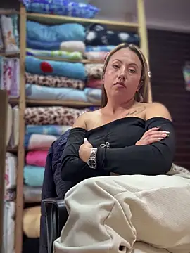 VIOLETA-25_'s cam snapshot