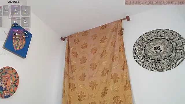 Marci_owo's cam snapshot