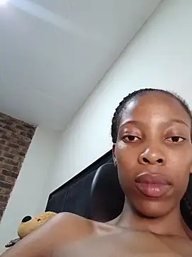 MsParisSmith's cam snapshot