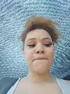 SirenRouge_69's cam snapshot