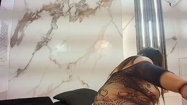 EmmaLebrun's cam snapshot