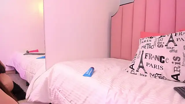 petty_effy's cam snapshot