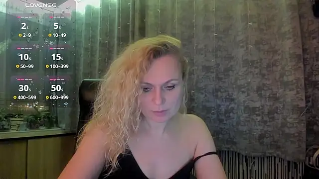 LanaLight_x's cam snapshot