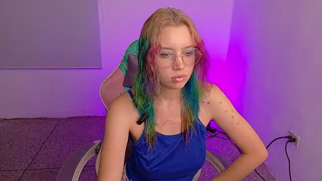 WandaDoll's cam snapshot