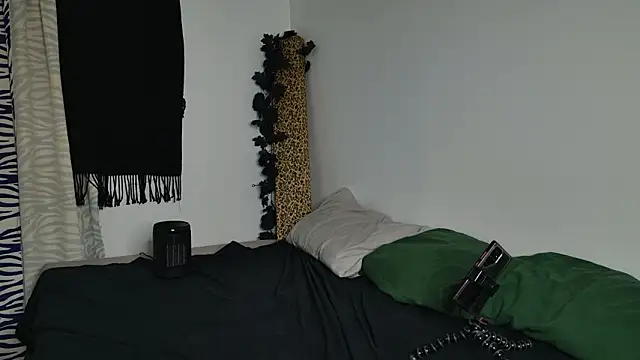 JackDesFeux's cam snapshot