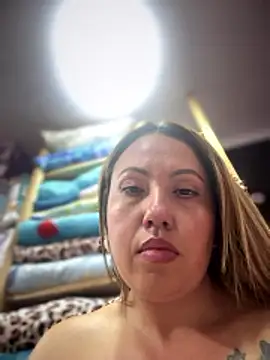 VIOLETA-25_'s cam snapshot