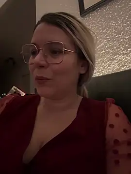 EmyLana's cam snapshot