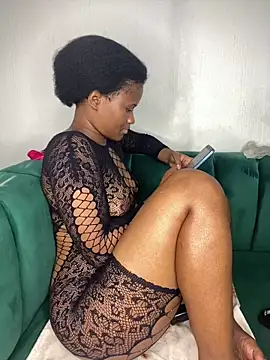 SmashingLucia's cam snapshot