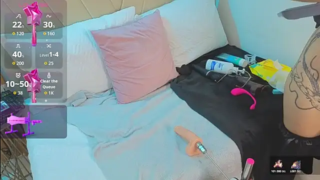 celeste_collins_'s cam snapshot