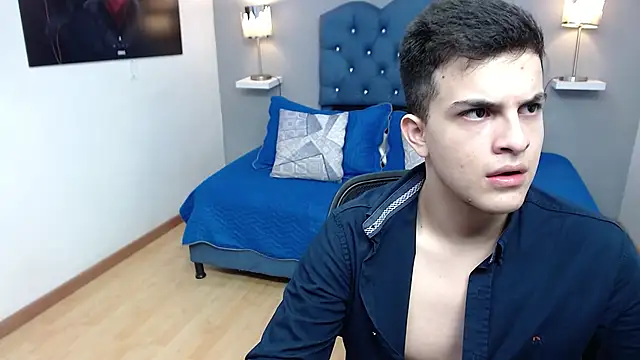 massimo_greco_'s cam snapshot