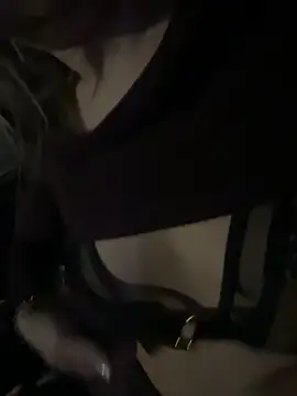 AlyssaFoxx_ live sex cam