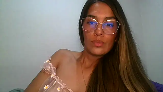 Juanabrunette7's cam snapshot