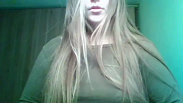 Evasapples's cam snapshot