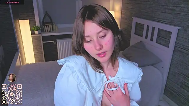 EthalBuffkin's cam snapshot