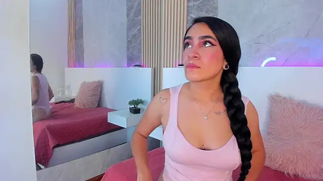 PamelaRed_'s cam snapshot