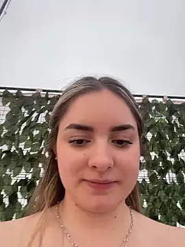 imlindapink live sex cam