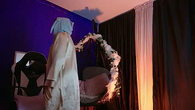 Emmapark_'s cam snapshot